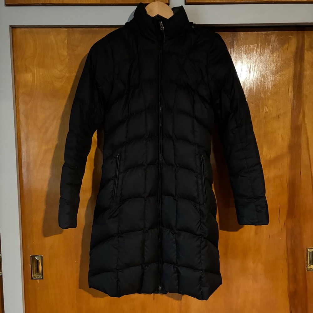 Eddie Bauer Women's Long Black Puffer Jacket - Picture 5 of 10